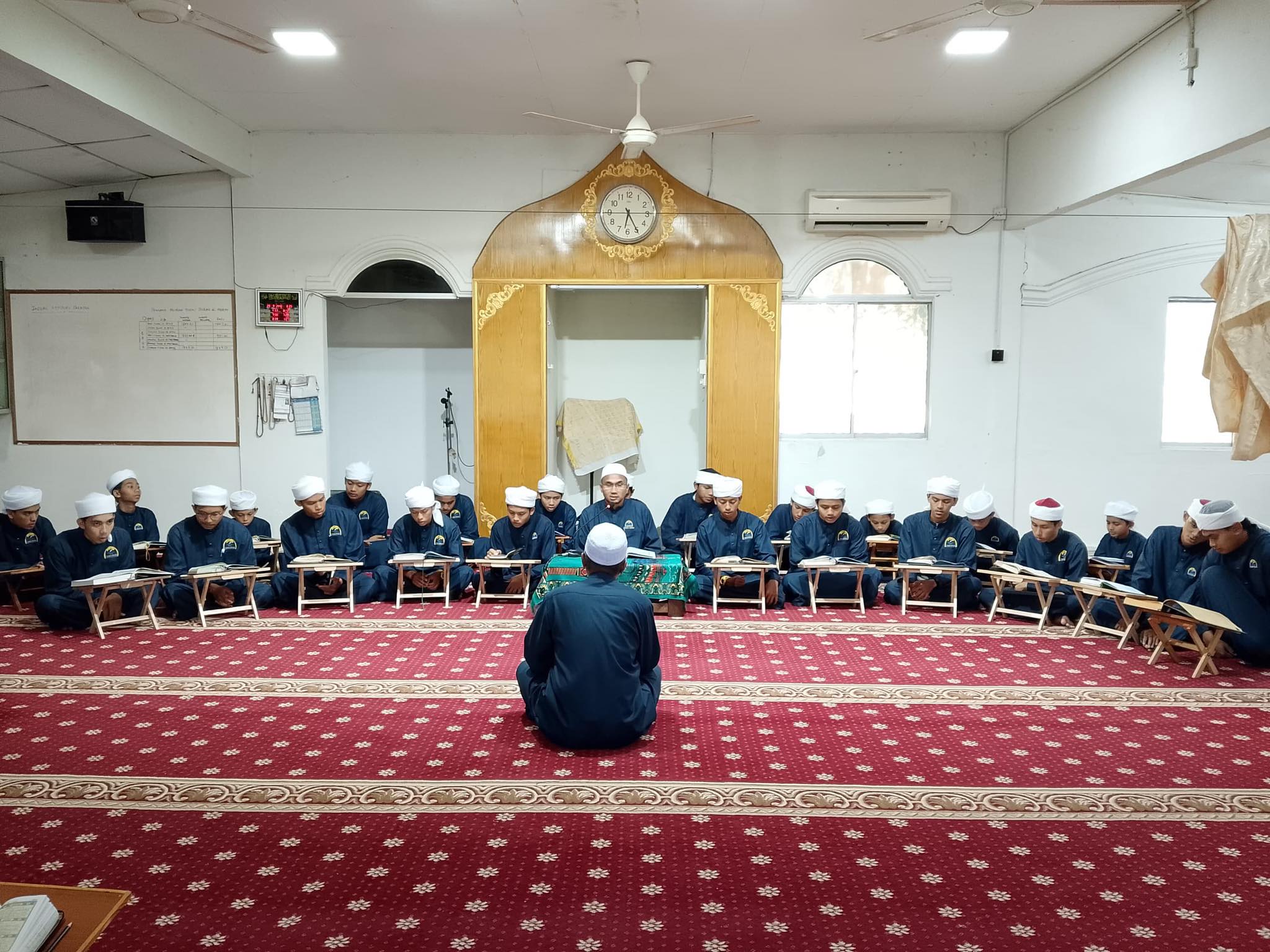 Hafazan Al-Quran Pages 487753847 122204606744136402 1059677212476130172 n